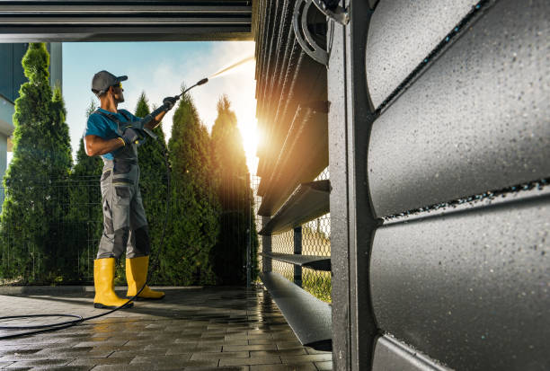 Best Sidewalk and Walkway Cleaning  in Baiting Hollow, NY